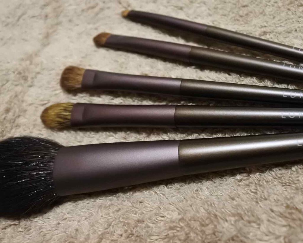 アイシャドウブラシ M N Lunasolを使った口コミ ルナソルチークブラシ アイシャドウブラシ By Tomo 乾燥肌 30代前半 Lips