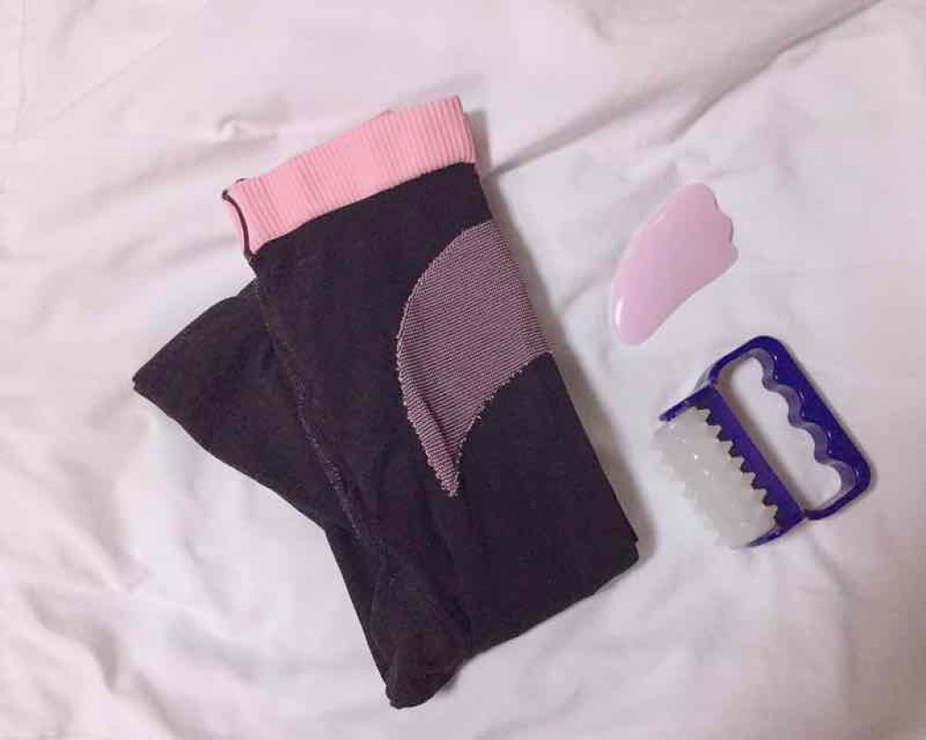 ♡:寝ながら骨盤ケア&脚を引き締める