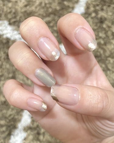 ネイルポリッシュ Threeを使った口コミ 塗りかけネイルグロッシーコートのグレージュ By ときよ Lips