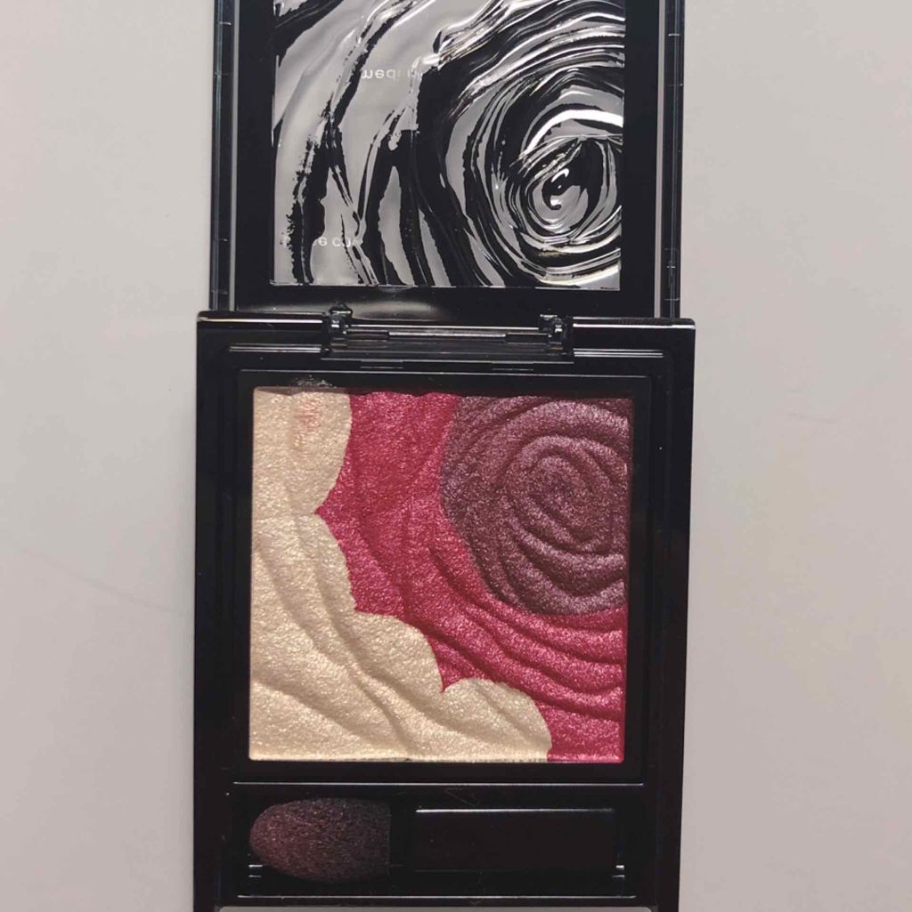 ダークローズシャドウ(¥1,210)