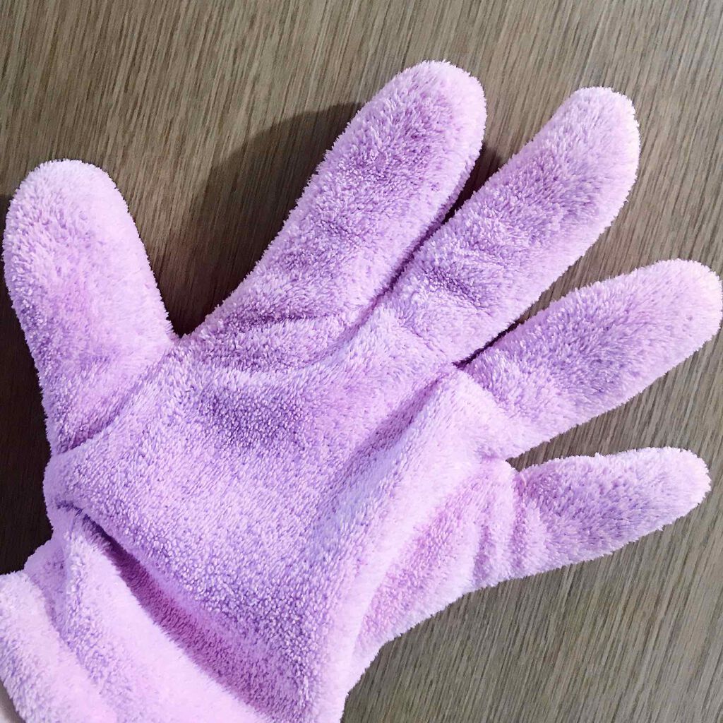 速乾 超吸収 ヘアドライ手袋 Daisoの口コミ 超優秀 100均で買えるおすすめヘアケアグッズ 時短 髪を早く乾かす By とみか 混合肌 30代前半 Lips