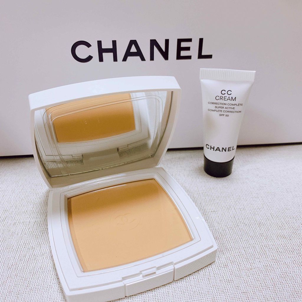 ル ブラン コンパクト ラディアンス Chanelの口コミ 艶肌になる 化粧直しには最適だと思います By Chiiico 乾燥肌 30代後半 Lips