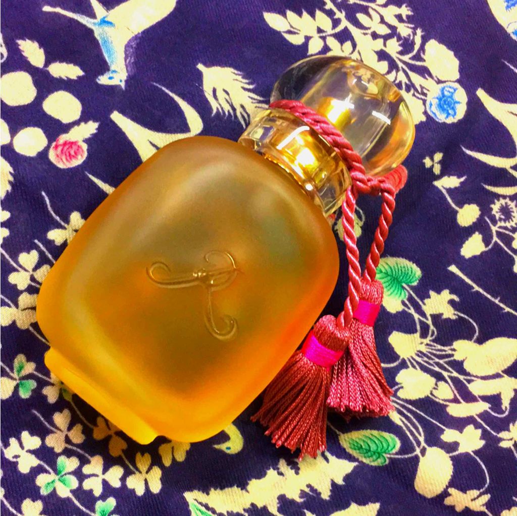 フォリー ド ローズ パルファン ロジーヌ パリの口コミ 前回までの投稿にいいねくださった方 フォロ By クロミミ 混合肌 代後半 Lips