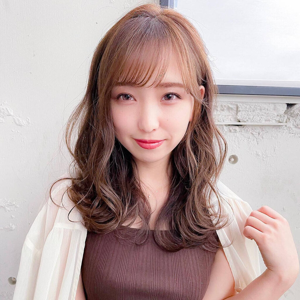 レディース向けおすすめのヘアスプレー《思い通りの髪型になる選び方を教えます♪》のサムネイル