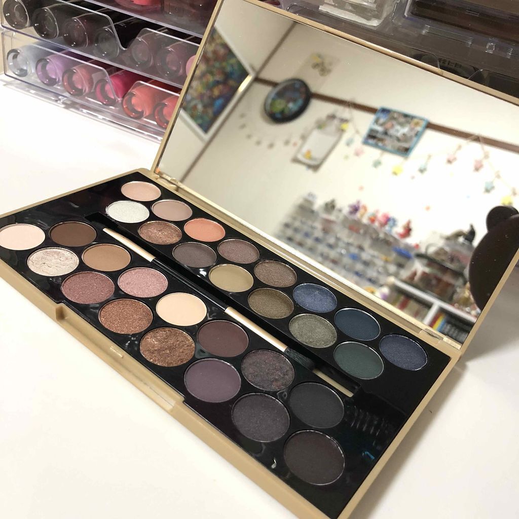 30アイシャドウパレット フォーチュンフェイバーズ ザブレイブ/MAKEUP REVOLUTION(メイクアップレボリューション)