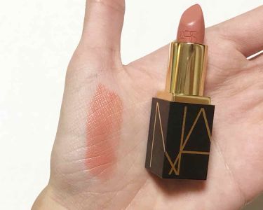 血色感のある「ナチュラルリップ」がウケ良さそう