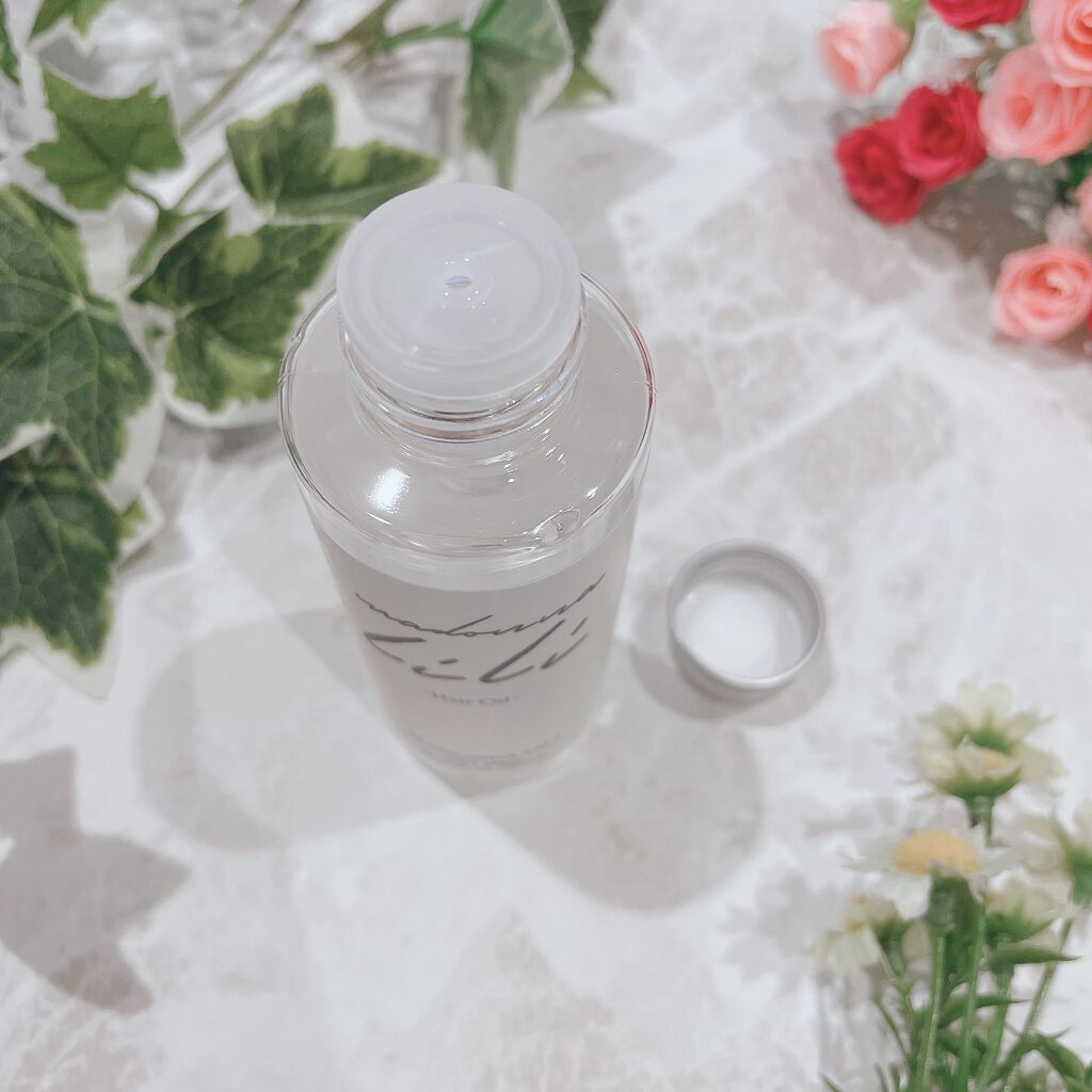 マドンナ リリ ヘアオイル Madonna Liliの使い方を徹底解説 Ldkっていう本音評価しかしていない コス By ひとみん 脂性肌 代後半 Lips