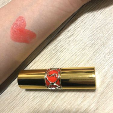 ルージュ ヴォリュプテ シャイン Yves Saint Laurent Beauteは落ちないのか 色持ちに関する口コミ すぐ乾燥して皮がむけるくちびるオバケの私で By たっつん 混合肌 代前半 Lips