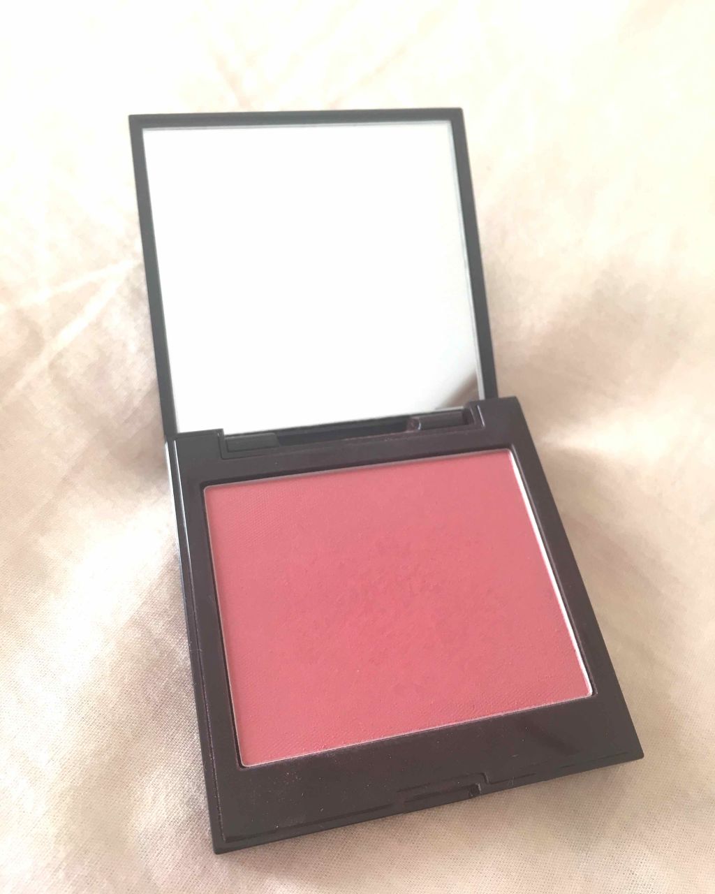 『laura mercier(ローラ メルシエ)』