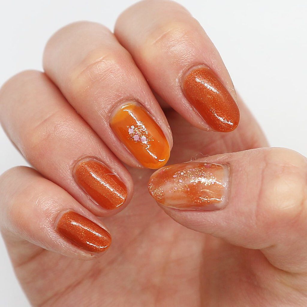 ネイルホリック ネイルホリックを使った口コミ オレンジちゅるんネイル こんばんは める By 𝑚𝑒𝑟𝑐𝑒 Lips