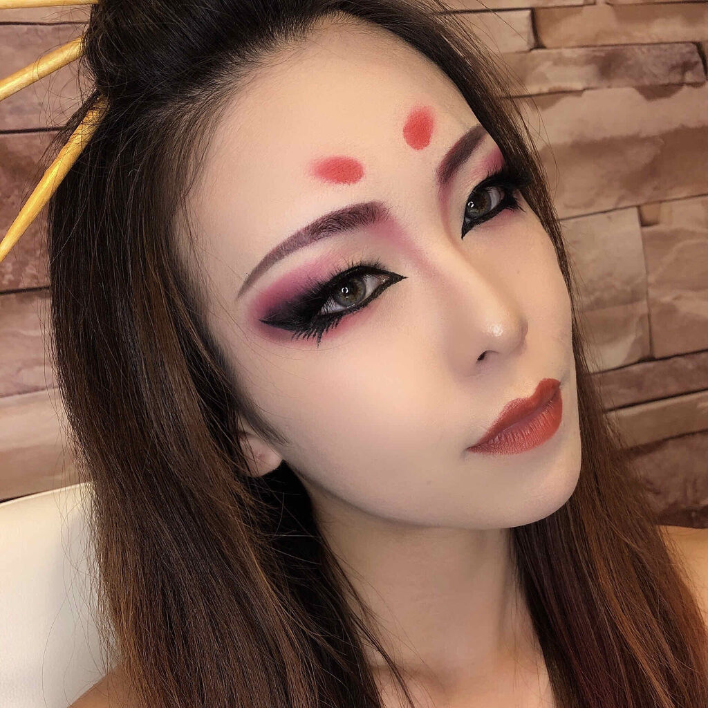 Conspiracy Palette Jeffree Star Cosmeticsの口コミ 今回は インスタライブでしたコラボメイク By Youtube始めました あざらし 混合肌 代後半 Lips