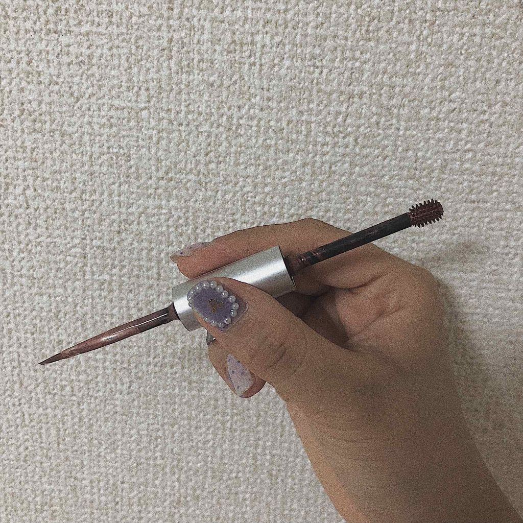 軽やかな眉に仕上げる|RMK