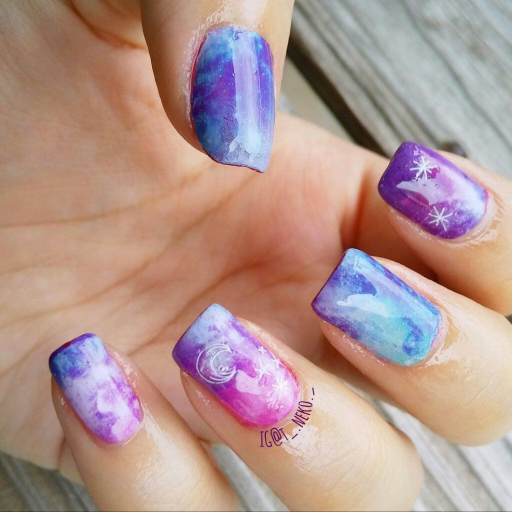 セシェ ヴィート セシェを使った口コミ 過去セルフネイル ギャラクシーネイル By Lips