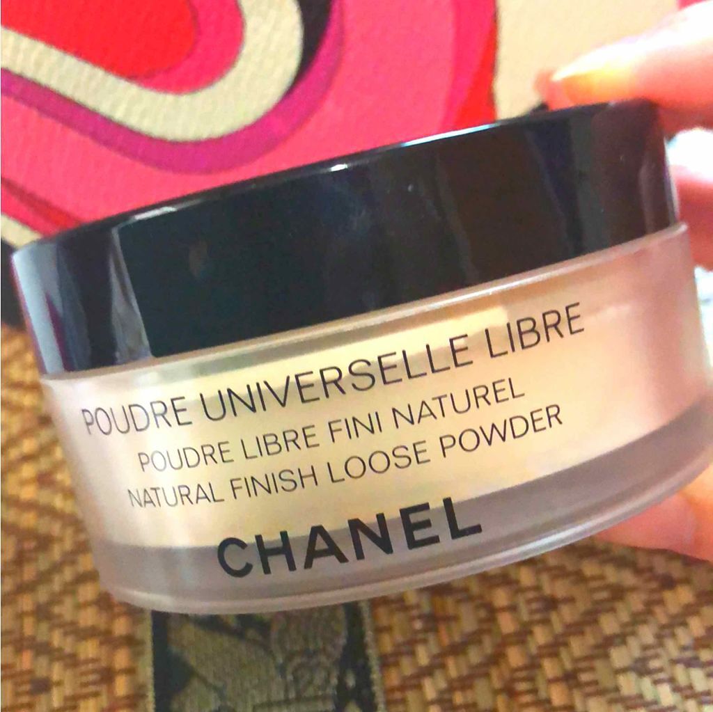 プードゥル ユニヴェルセル リーブル Chanelの使い方を徹底解説 ブルベにおすすめのルースパウダー フェイスパウダーです By Betty 30代前半 Lips