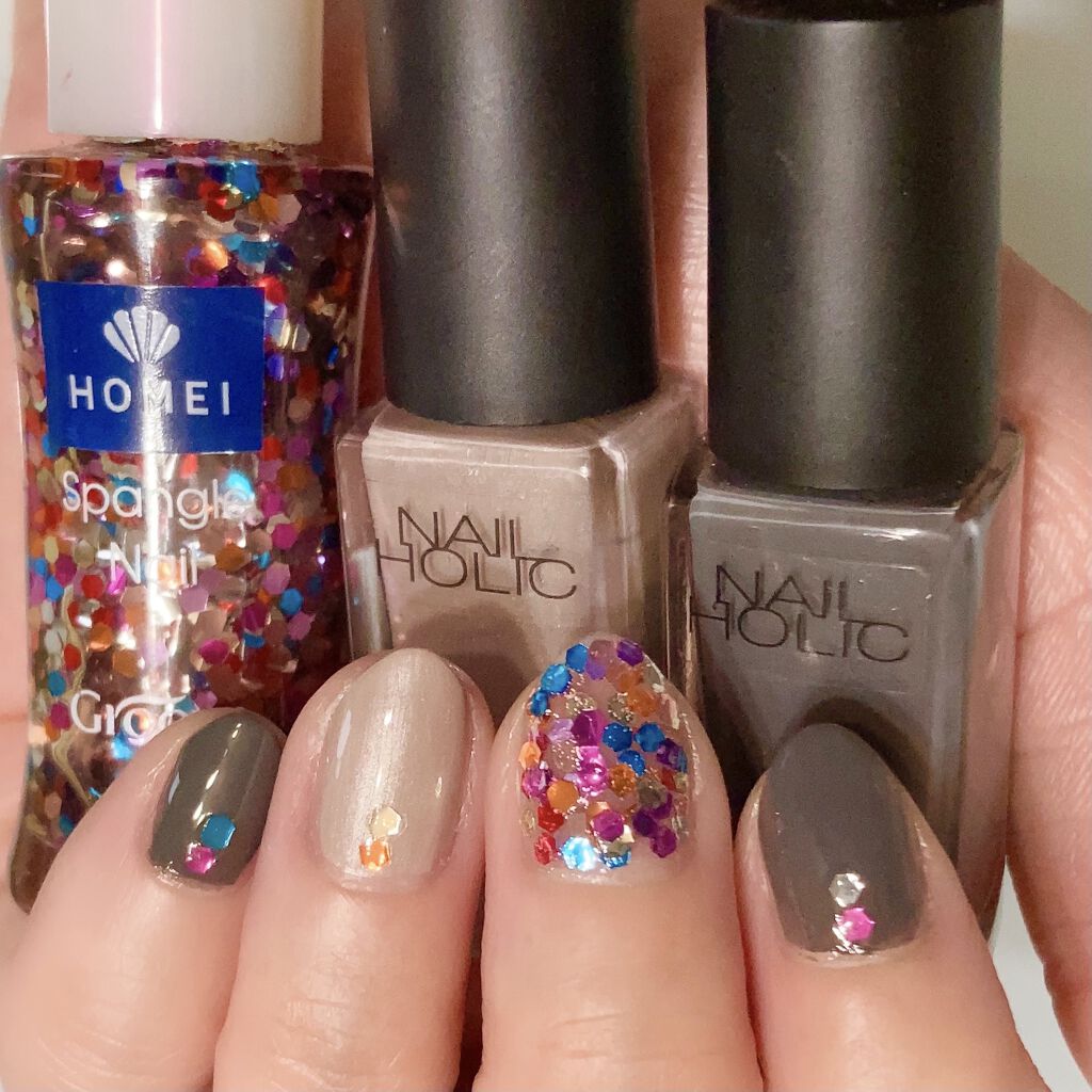 ネイルポリッシュ Homeiを使った口コミ ホロ埋め込みレインボーネイル Ho By ちゃんみ 普通肌 Lips