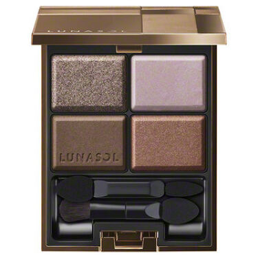 21年最新 ブルべ冬 の方に似合う おすすめアイシャドウ14選 プチプラ デパコス Lips