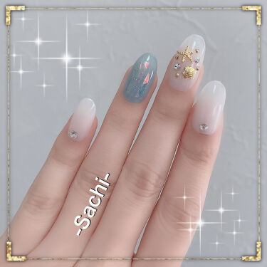 リキュールネイル キャンドゥを使った口コミ オーロラフィルムのキラキラと海パーツの相性 By Sachi 乾燥肌 Lips