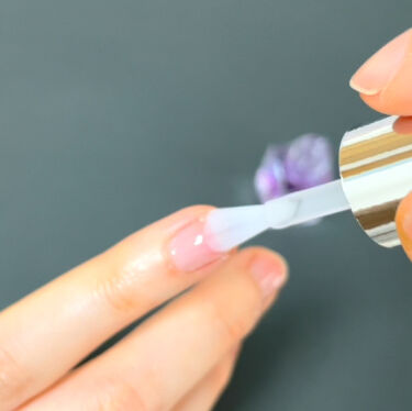 Somptueux ソンプチュー ベースコート Daisoを使った口コミ カラバリヤバい Daisoのsomp By はるチャンネル 30代後半 Lips