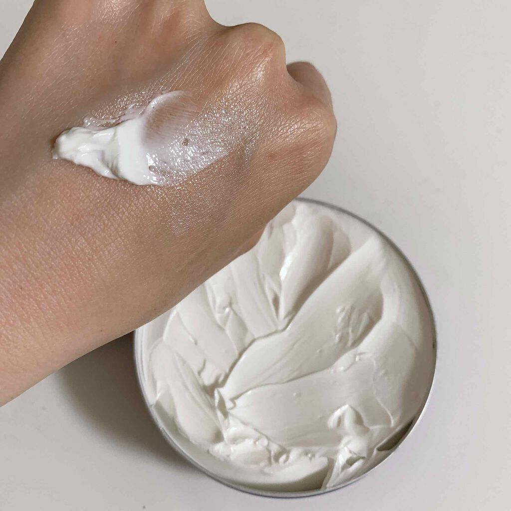 ニベアクリーム ニベアの口コミ 手を洗うことが増えたこの時期アルコール消毒 By なおみ 乾燥肌 30代後半 Lips