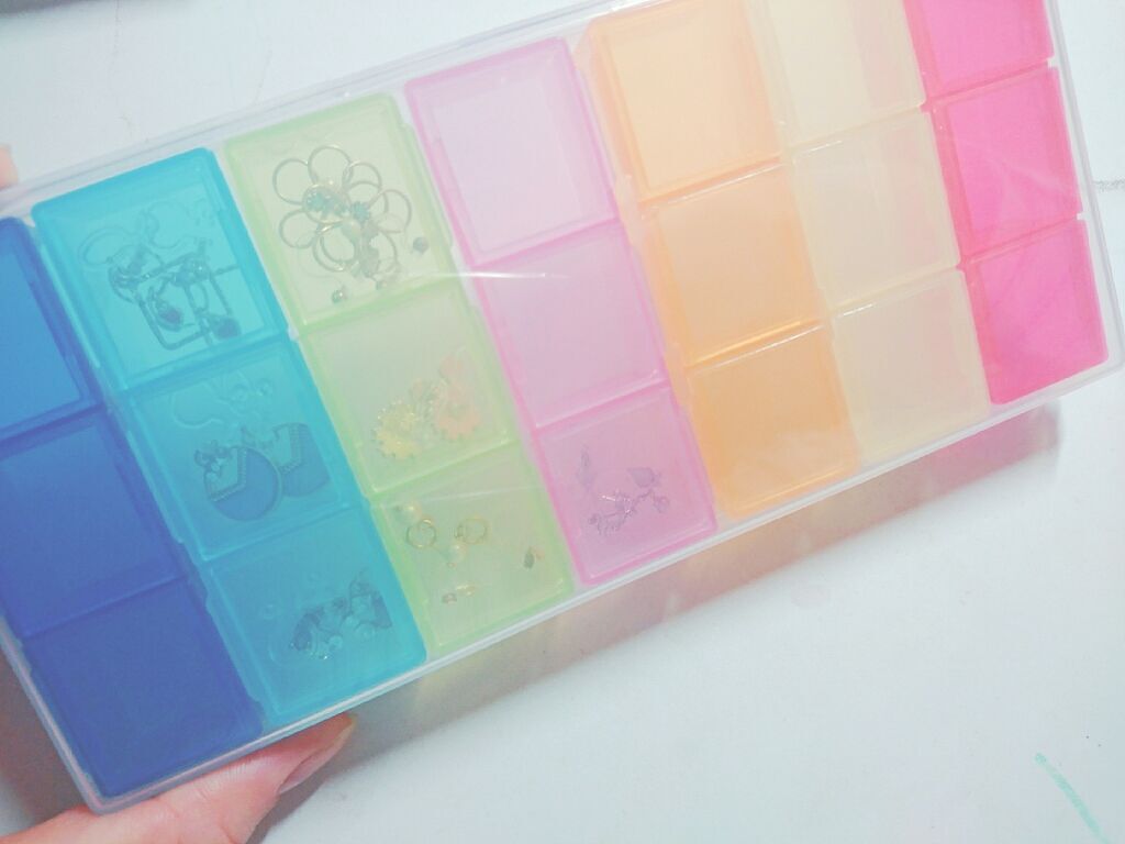 セリア 薬箱 セリアの口コミ 超優秀 100均で買えるおすすめコスメ コスメとは関係のないこ By Sakura 敏感肌 代前半 Lips