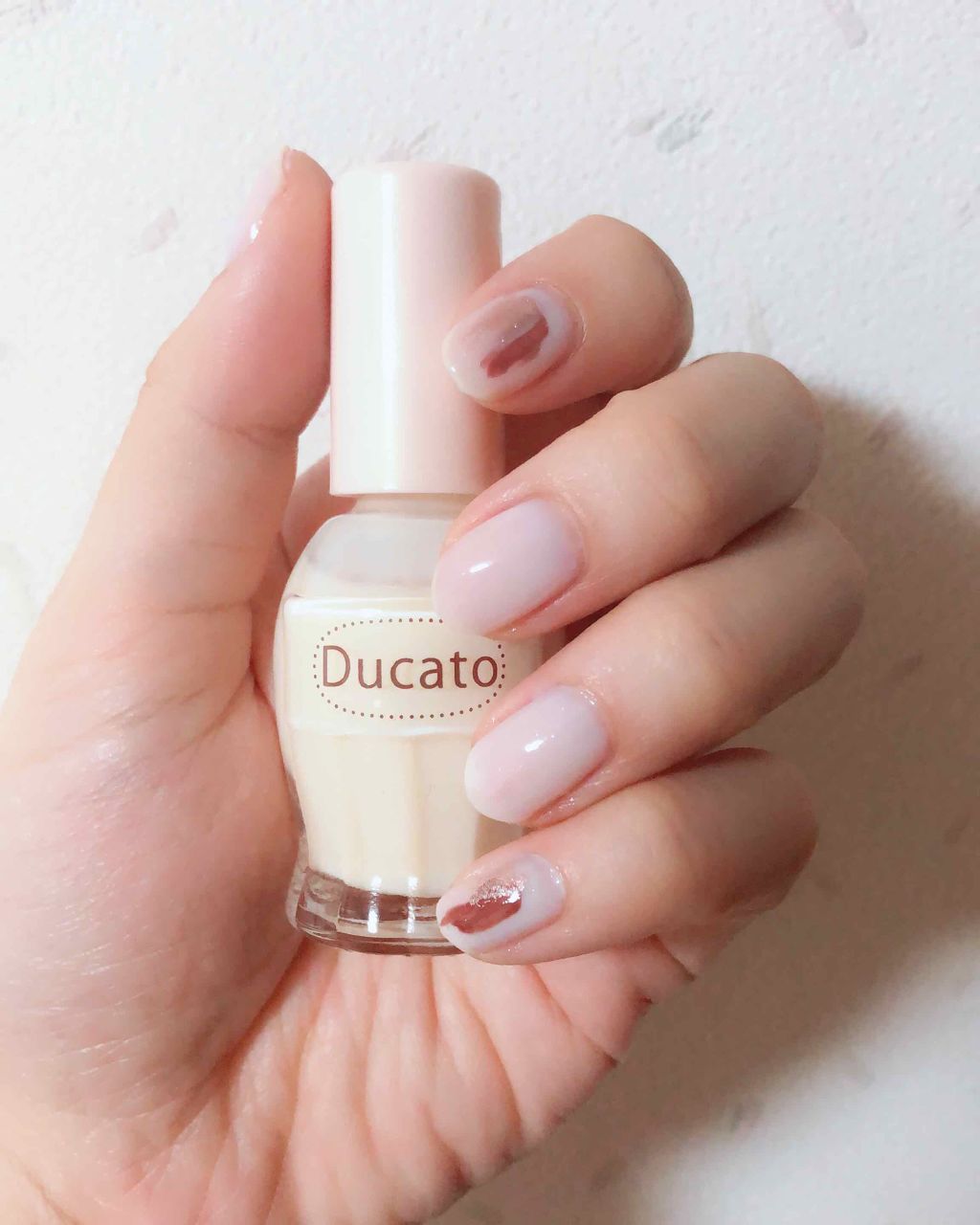 ネイルホリック ネイルホリックを使った口コミ 今回は塗りかけネイル 使用商品 Duca By 芋の助 混合肌 代前半 Lips