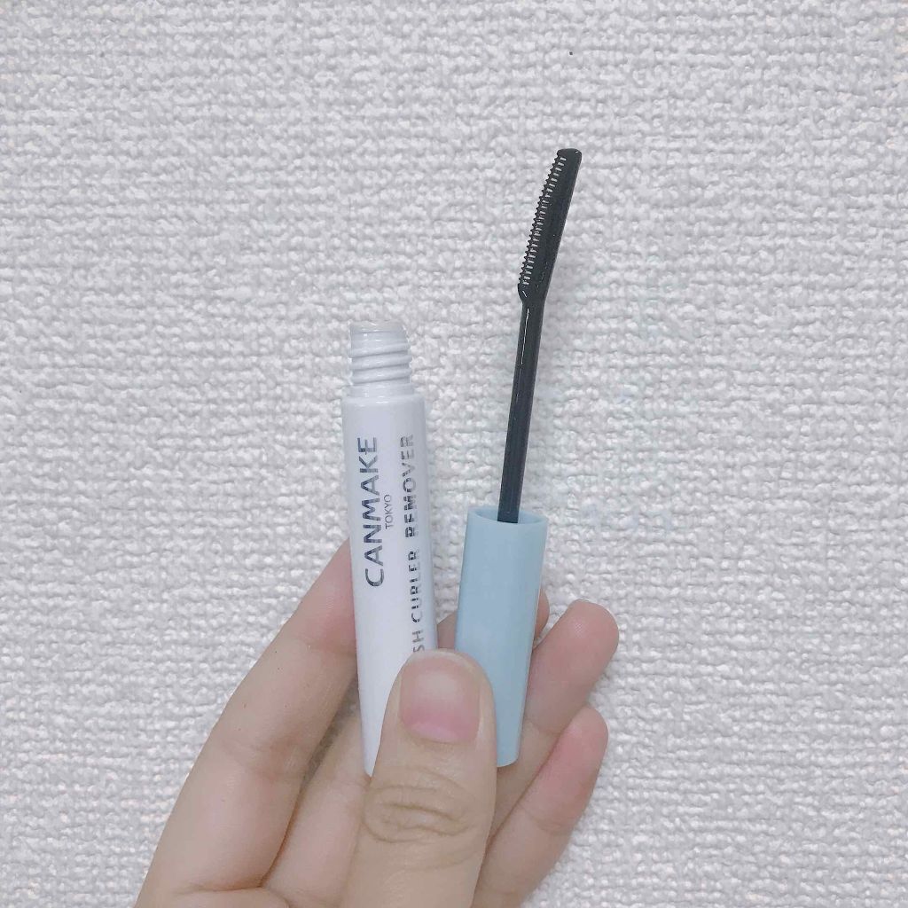 ① ポイントメイクをオフする