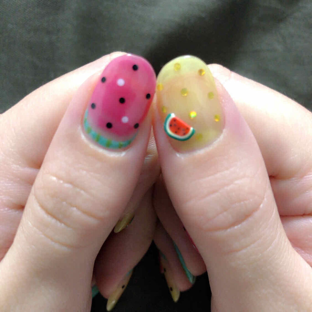 ウィークリージェル Homeiの口コミ スイカネイル ラメ足りないから増やすかもで By 行場 30代前半 Lips