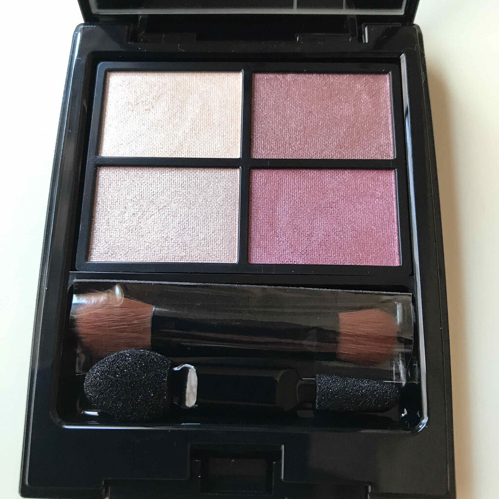 ミネラルクラッシィシャドー エトヴォスの口コミ ブルベ夏におすすめのパウダーアイシャドウ エトヴォスミネラルクラ By Mana 敏感肌 代前半 Lips