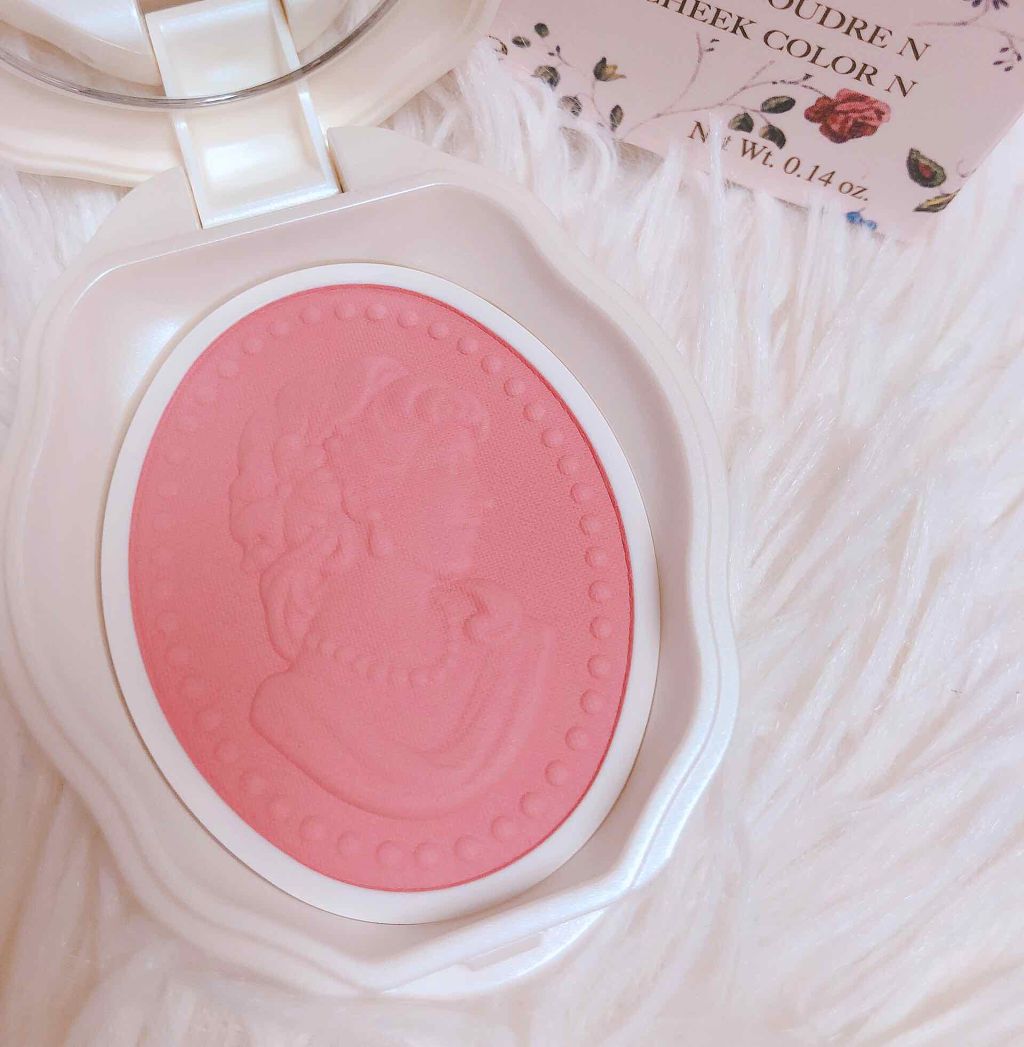 Les Merveilleuses LADUREE