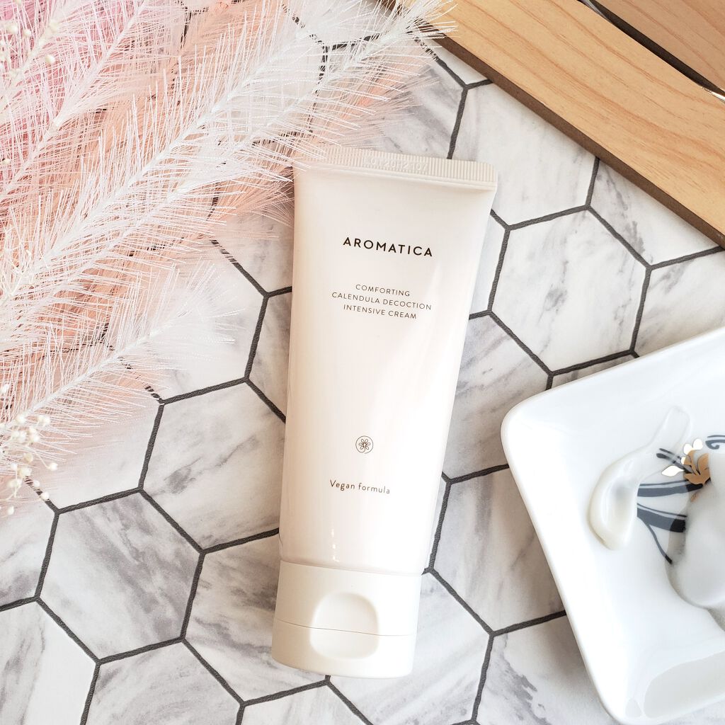試してみた Calendula Decoction Intensive Cream Aromatica のリアルな口コミ レビュー Lips