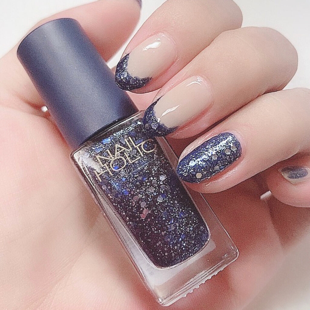 限定マニキュア リミテッドカラー Cosmic Journey ネイルホリックの使い方を徹底解説 サファイアブルーみたいに美しい宇宙ネイル By Yukiko ゆき姉 敏感肌 Lips