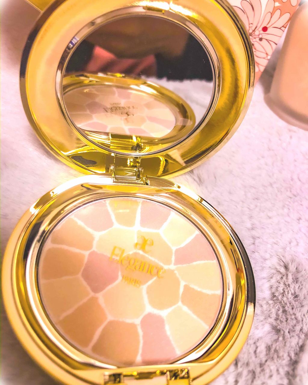 ラ プードル オートニュアンス Eleganceの口コミ 乾燥肌におすすめのプレストパウダー イエベ春にあうと聞いて By Twinkle Sounds Yjx 乾燥肌 代後半 Lips