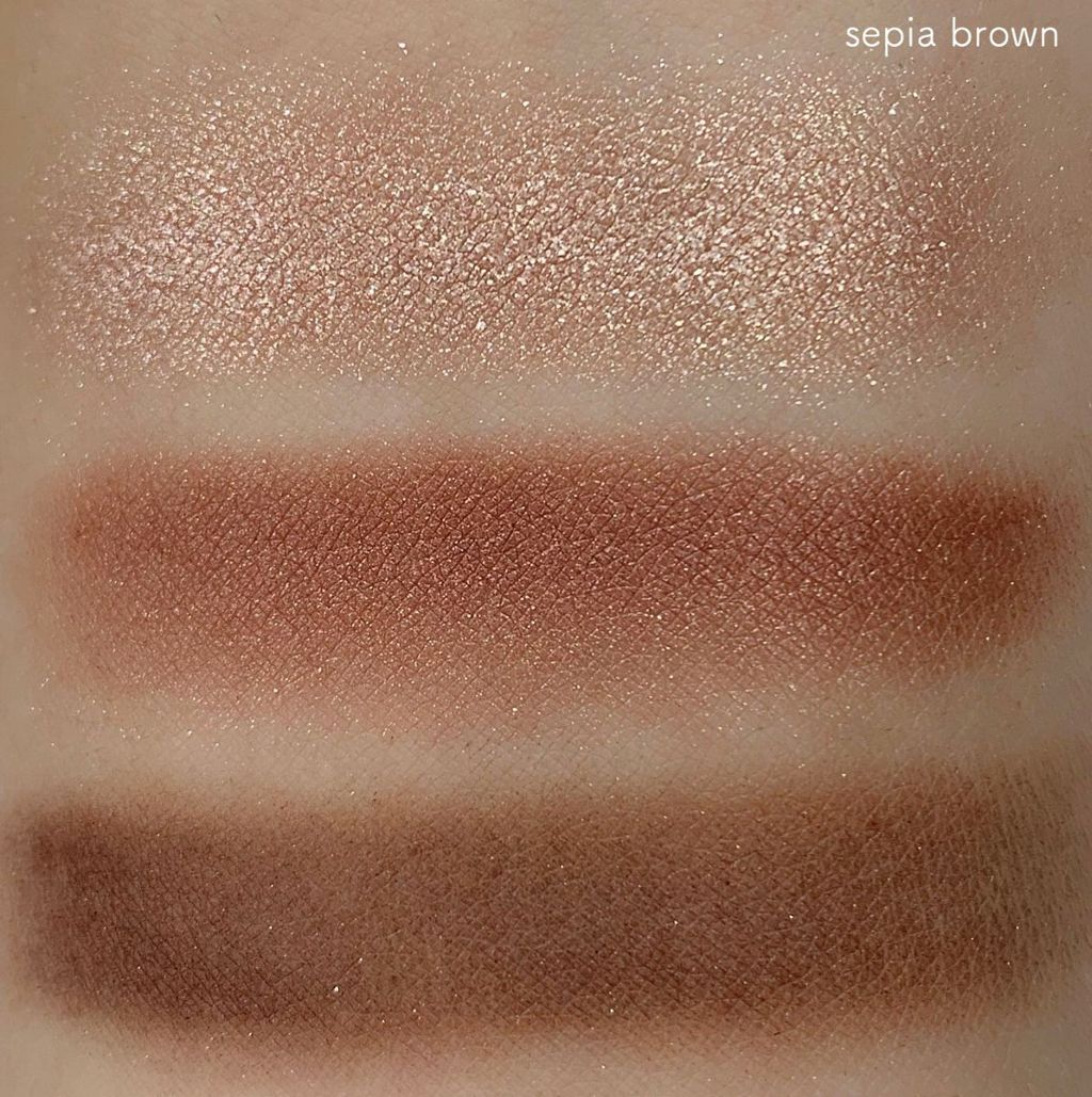 公式 Lb エルビー On Lips スパークリングリッチシャドウセピアブラウン セピアブラウンの Lips