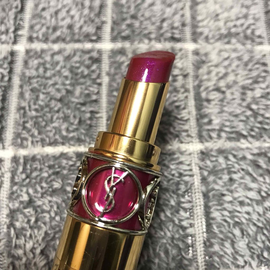 ルージュ ヴォリュプテ シャイン Yves Saint Laurent Beauteは落ちないのか 色持ちに関する口コミ 友達に誕生日プレゼントでもらったysl ス By ちぇり 乾燥肌 30代前半 Lips