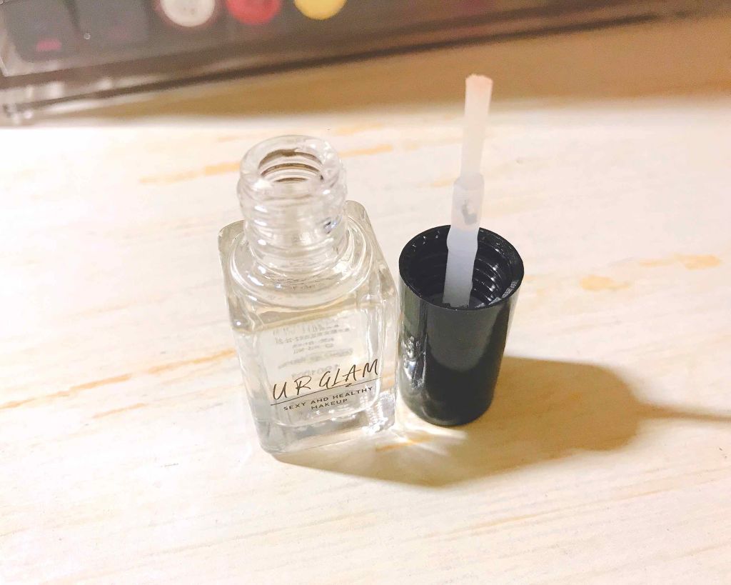 中を覗いてみると…