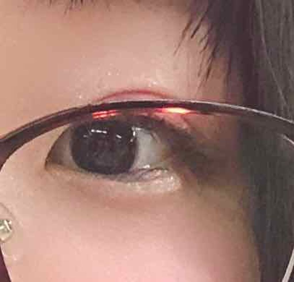 プレイカラー アイシャドウ Etudeを使った涙袋メイクのやり方 2枚目 メイク写真用に撮ったわけではない By ねこきち ブルベ夏 脂性肌 代前半 Lips