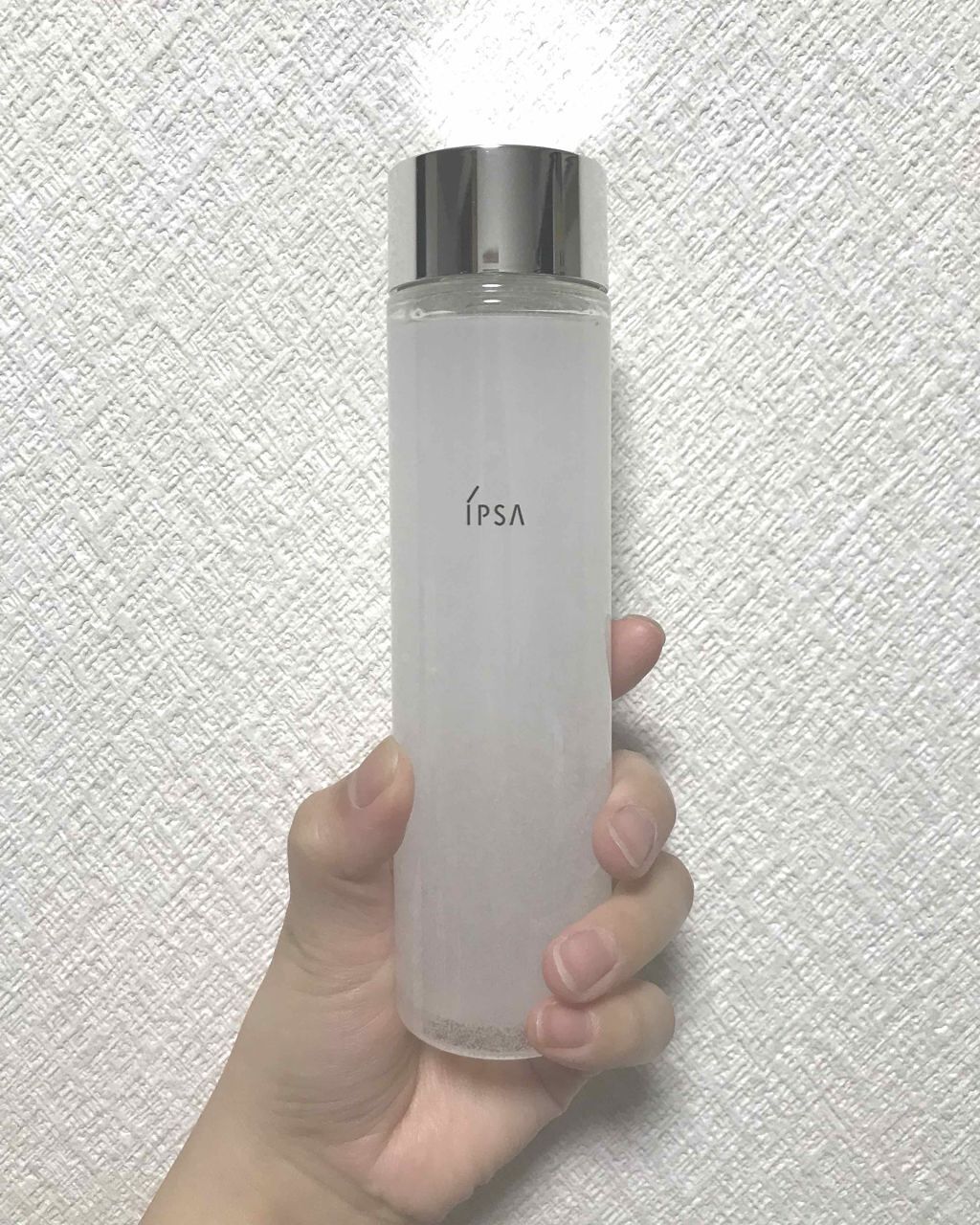 ベタつきが気になる肌におすすめ|IPSA