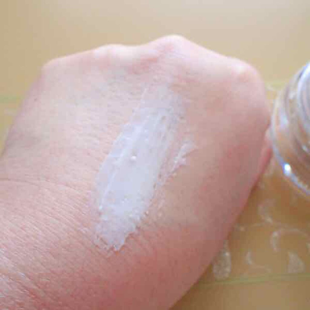 フカコラーゲンクリーム Marinusの効果に関する口コミ エイジングケアにおすすめのフェイスクリーム とっても美しいデザイン By ティーライフ 乾燥肌 Lips