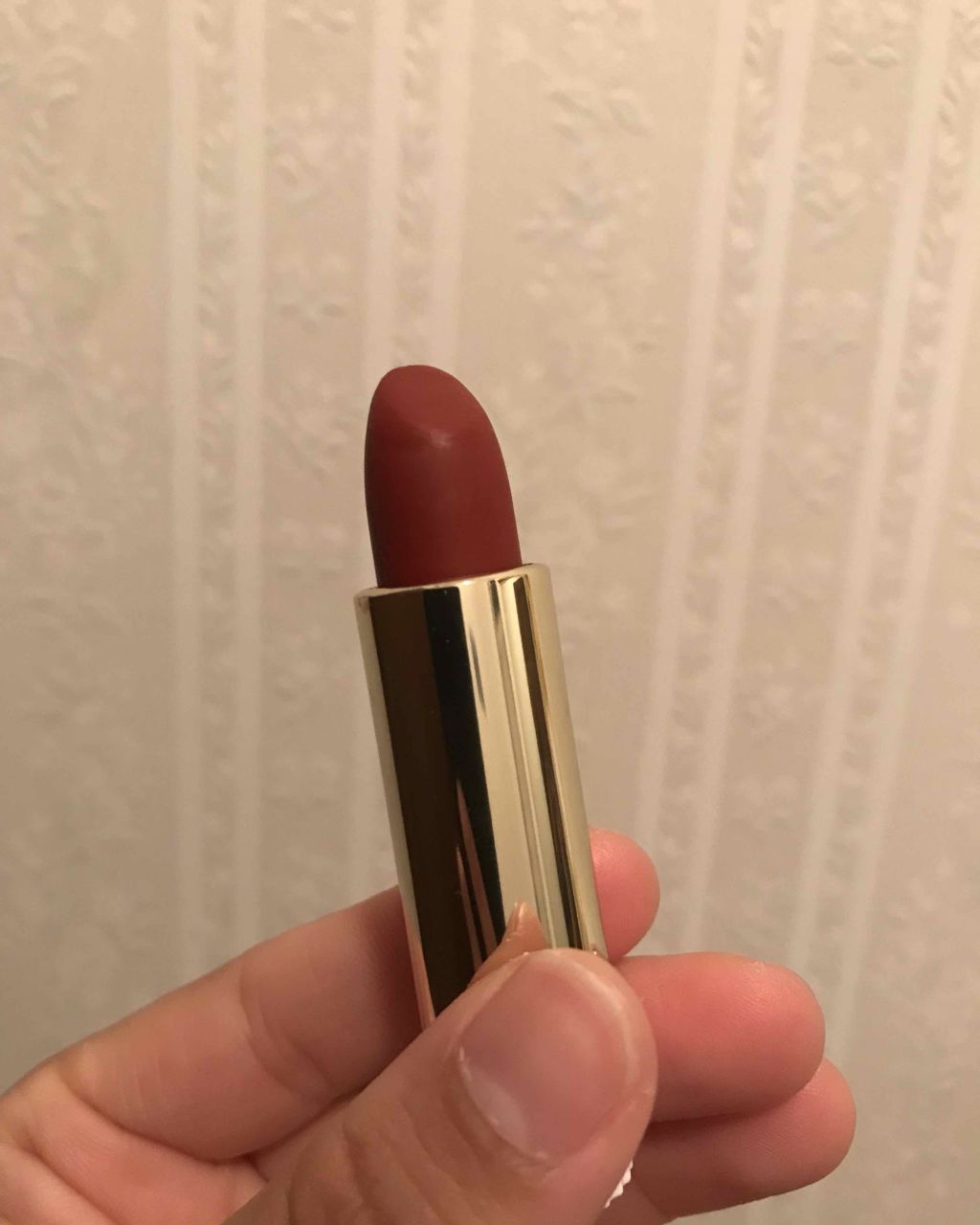 品のある唇になるインテグレート グレイシィ