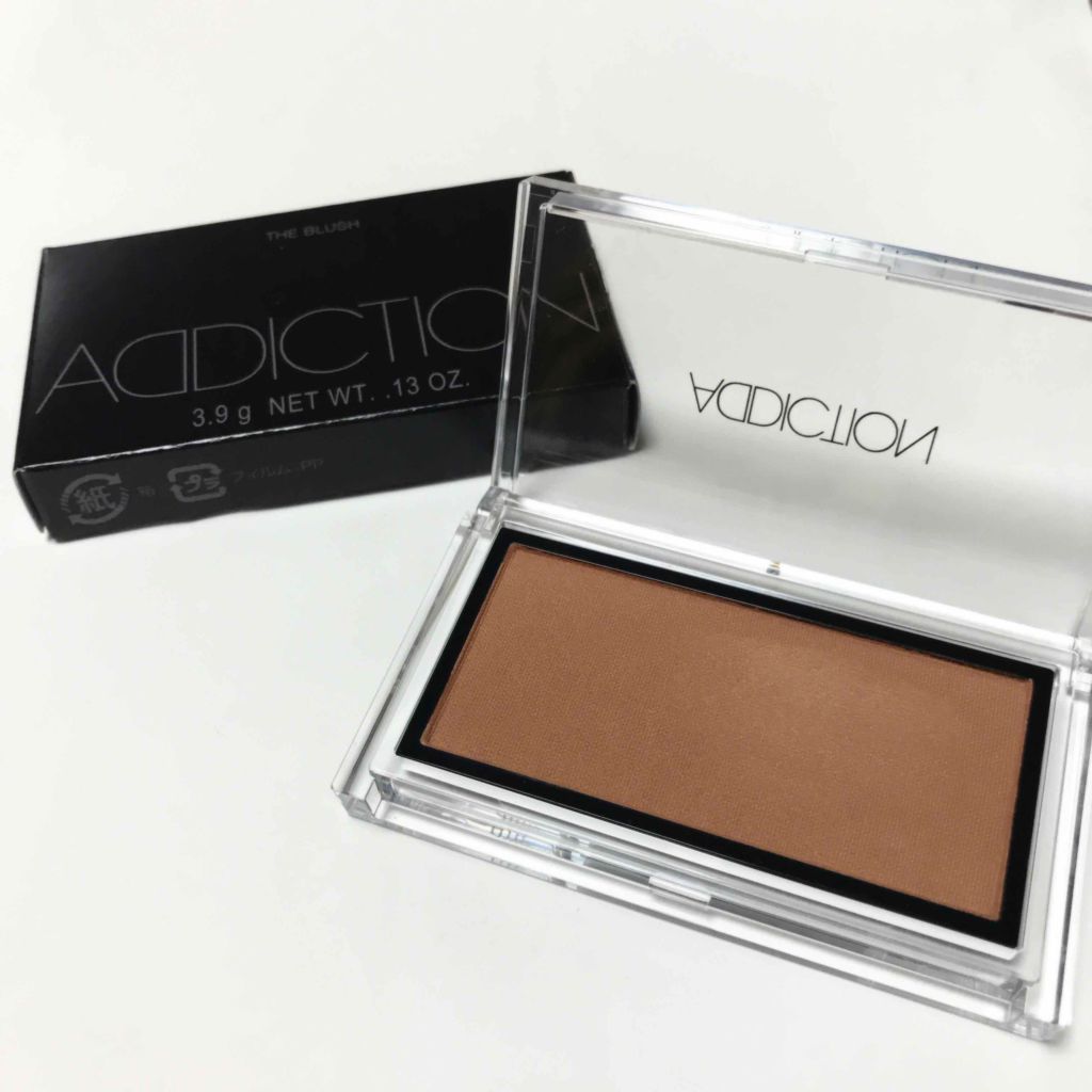 ADICCTION|ゴールドパールで上品faceに
