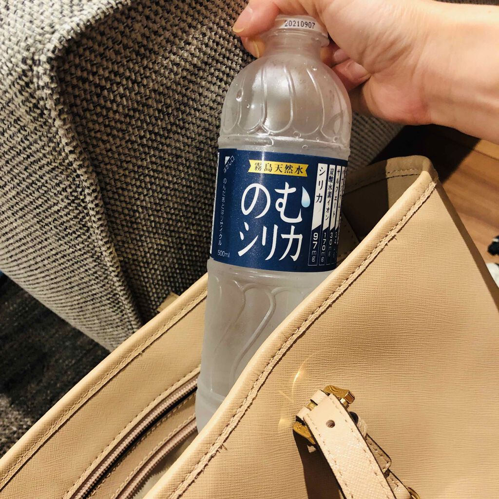 霧島天然水 のむシリカ 極選市場の口コミ 程よい硬水でミネラル補給 霧島天然水のむ By Minaminn 乾燥肌 30代前半 Lips