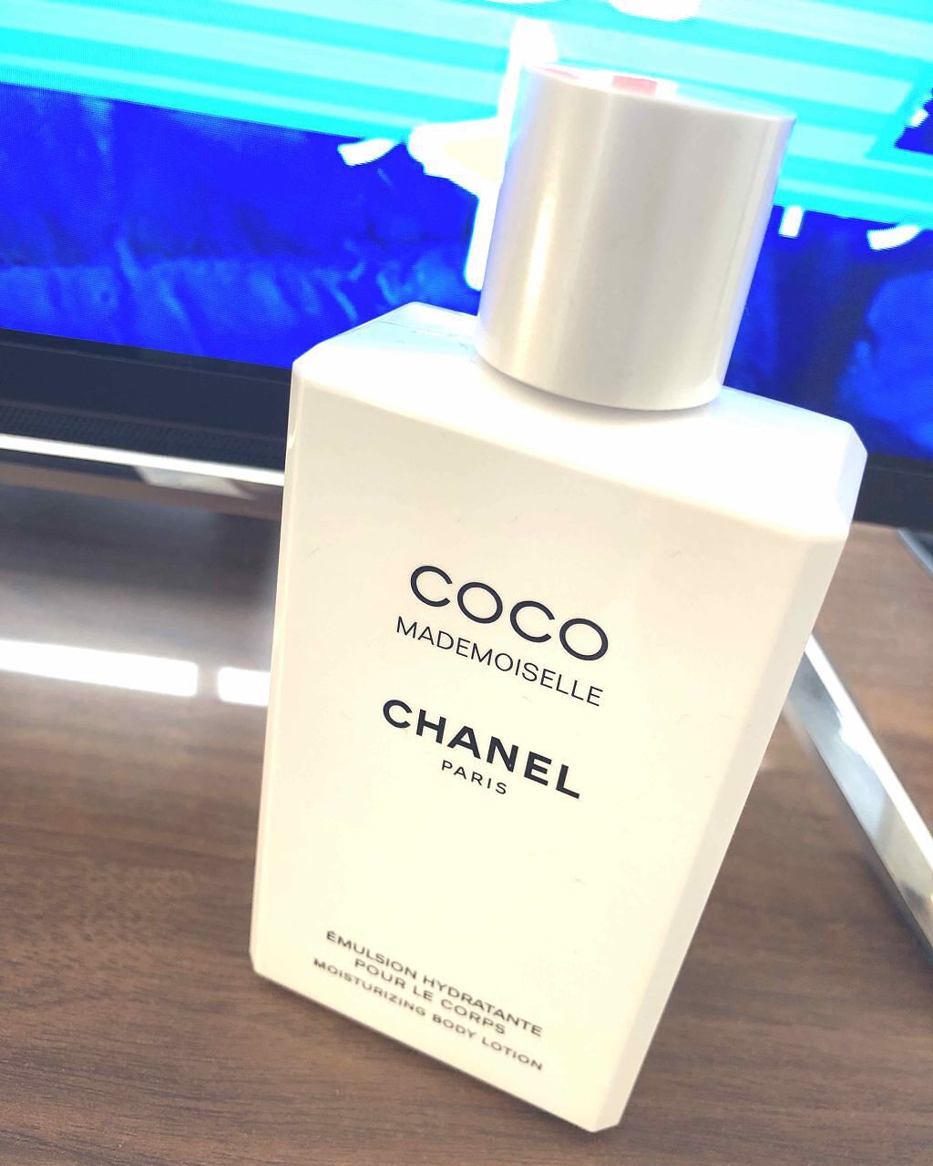 ココ マドモアゼル ボディ ローション Chanelの口コミ とにかく 匂いの持続性が凄いっ ˇᴗˇ By Tom 7 乾燥肌 代後半 Lips