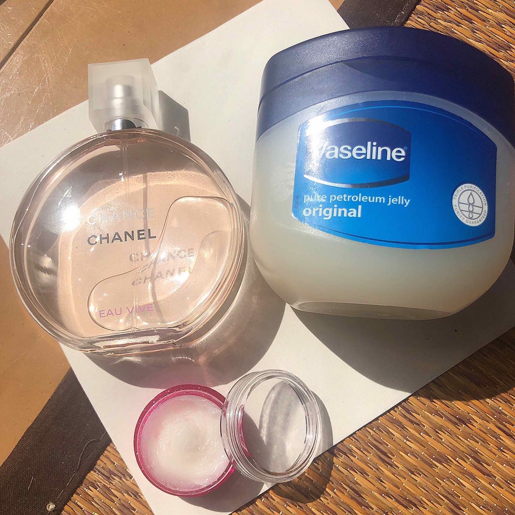 チャンス オー タンドゥル オードゥ トワレット ヴァポリザター Chanelを使った口コミ 練り香水 要る物 ヴァセリン 香水 容器 By 미도리 脂性肌 代前半 Lips