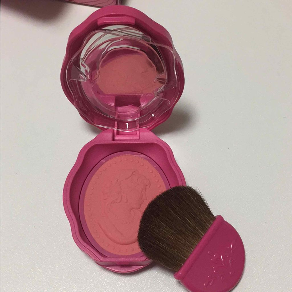 限定パウダーチーク プレスト チークカラー N レ メルヴェイユーズ ラデュレの口コミ こちらは本日発売のラデュレのメイクアップコ By ひーちゃん 乾燥肌 Lips