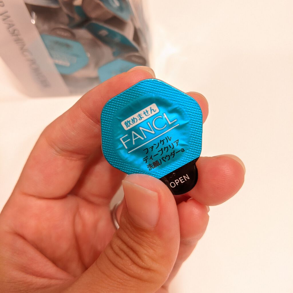 ディープクリア洗顔パウダー ファンケルの効果に関する口コミ ファンケルディープクリア洗顔パウダー 毛穴 By Aloalo Lips