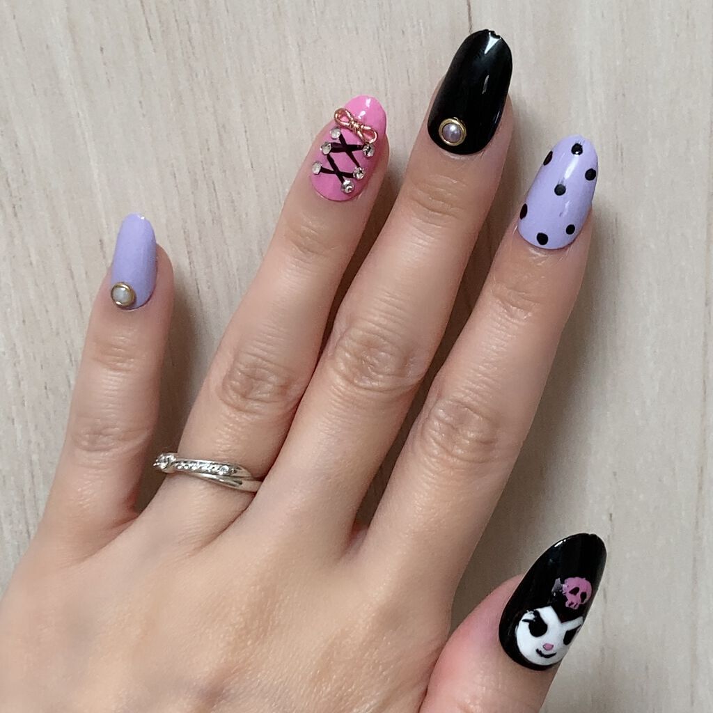 サンリオネイル Daisoを使った口コミ クロミちゃん 風 ネイル クロミちゃん By ちゃんみ フォロバ 投稿ある方 普通肌 Lips