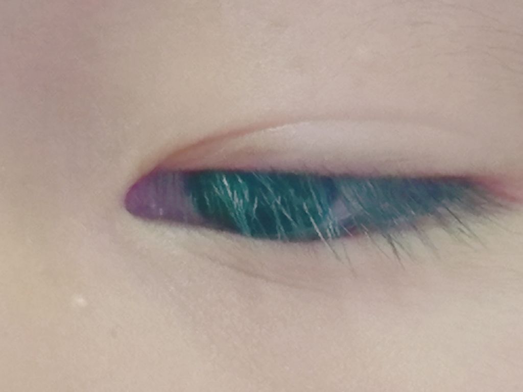 オリジナル ピュアスキンジェリー ヴァセリンを使った口コミ まつげ伸ばしたーーーい そんな方に必見 By 笑満莉 敏感肌 10代前半 Lips