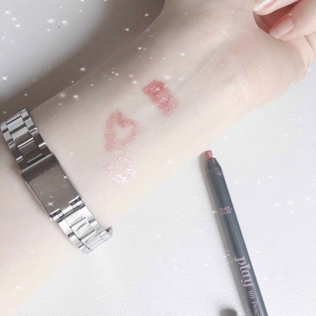 うるっとした眼差しでモテオーラ全開♡涙袋にぴったりなグリッターライナーを集めました!のサムネイル