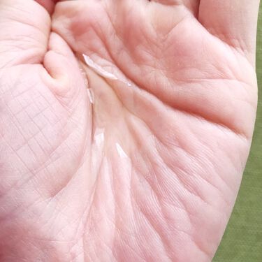 無添加ヘアオイル ゆず油の口コミ ヘアオイルはべたつくので敬遠していたのです By あゔぇんたどーる 普通肌 Lips