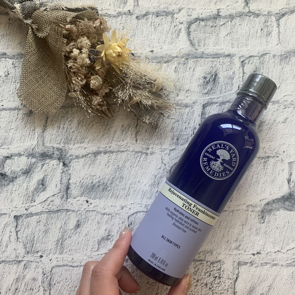 フランキンセンスウォーター ニールズヤード レメディーズの効果に関する口コミ 乾燥肌におすすめの化粧水 角質ケア 潤い ブース By ねこ フォロバ100 乾燥肌 Lips